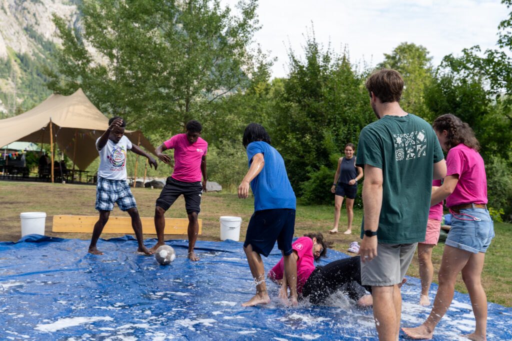 Aqua scout à Kandersteg : attention, ça glisse !